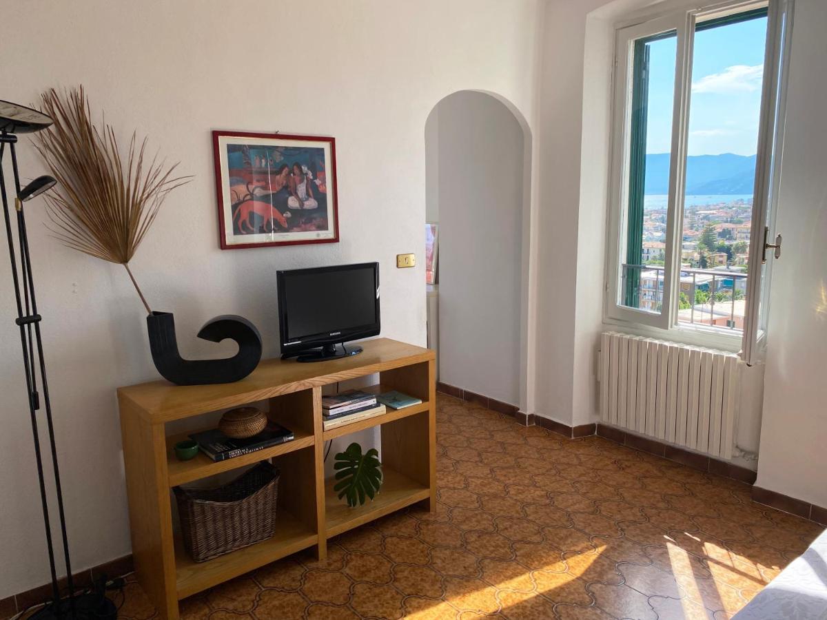 Casa Petra - Appartamento vista mare città vecchia Bordighera Extérieur photo